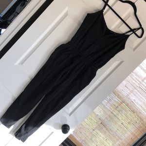 NWT ZARA JUMPSUIT MEDIUM